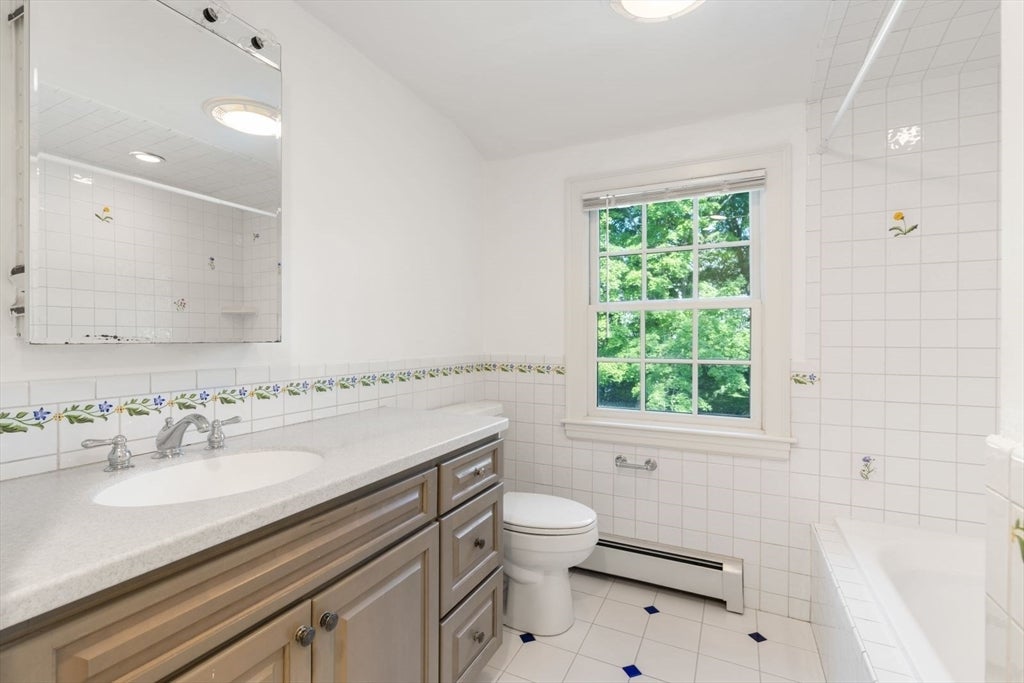 82 Allen Avenue #SF, Newton, MA Photo #21