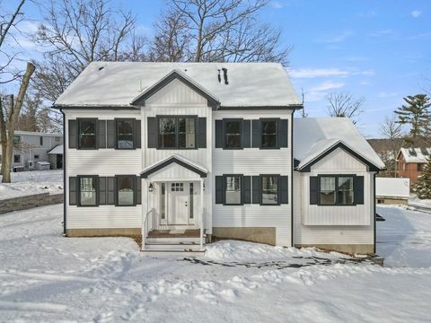 Photo of 12 Lands End Rd, Tyngsborough, MA 01879 (MLS # 73471332)