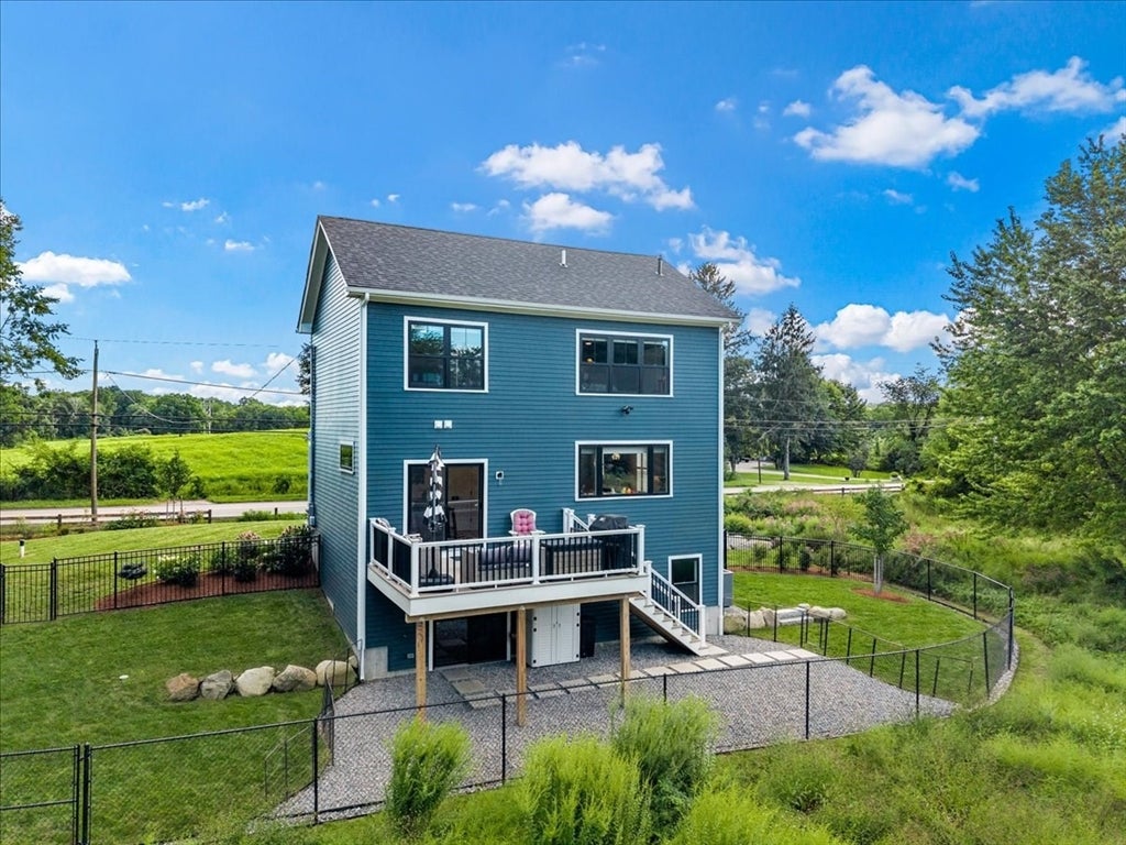 185 Locust St, Swansea, MA, 185 Locust St, Swansea, MA Photo #40