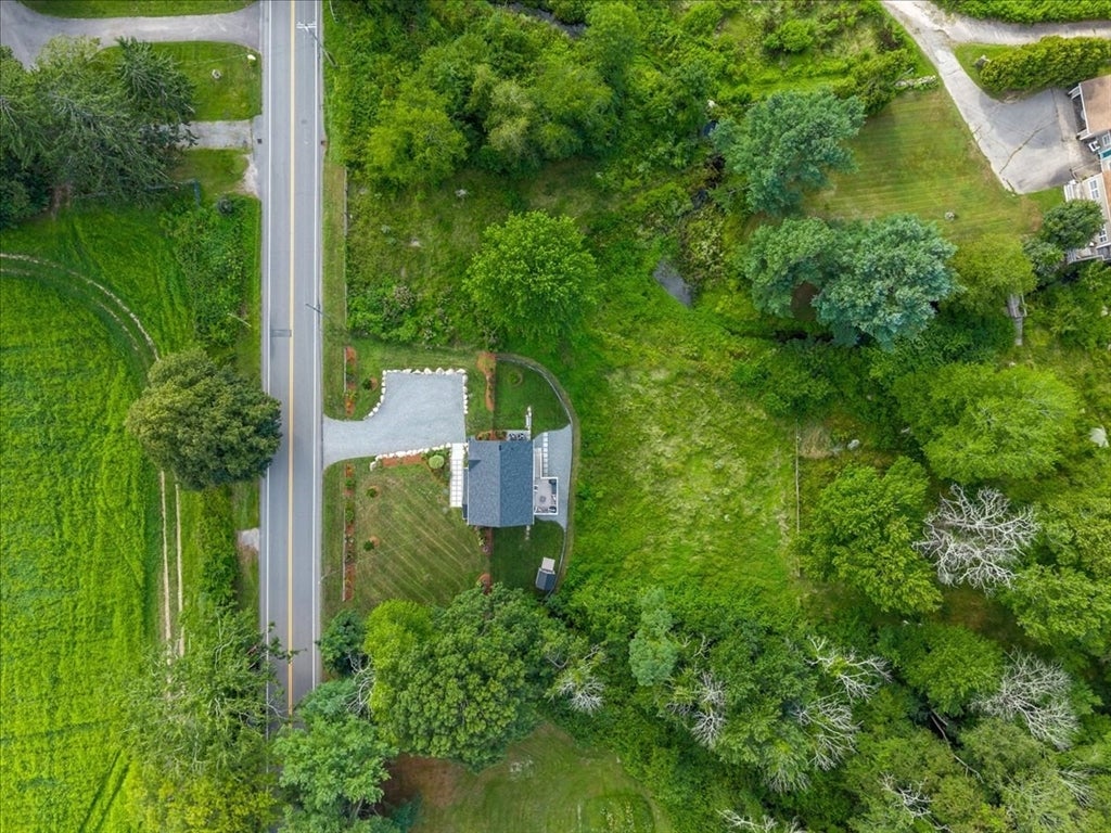 185 Locust St, Swansea, MA, 185 Locust St, Swansea, MA Photo #41