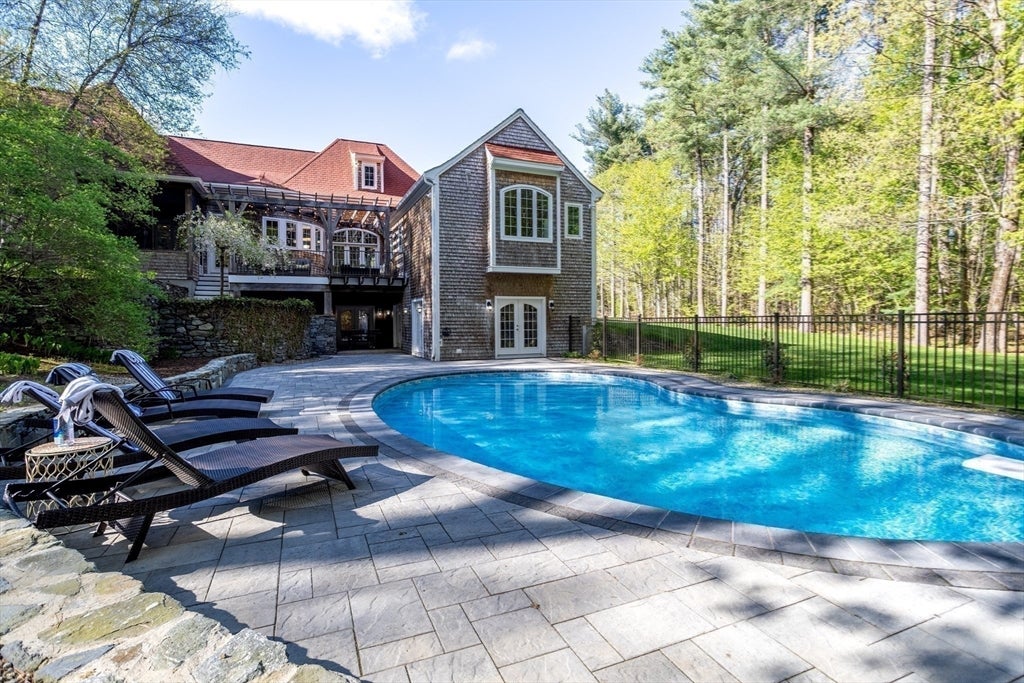 97 Fox Run, Bolton, MA, 97 Fox Run, Bolton, MA Photo #7