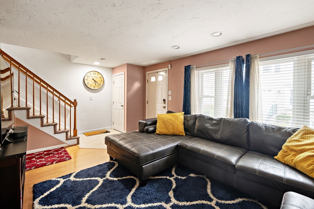1307 Irving Road 1307