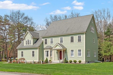 29 Woodland Way Stow MA 01775