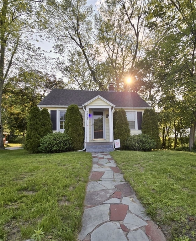 307 Boutelle St