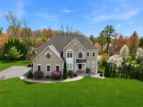 Photo of 19 Crimson Dr, Shrewsbury, MA 01545 (MLS # 73507509)