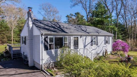 41 Standish Avenue Wareham MA 02538
