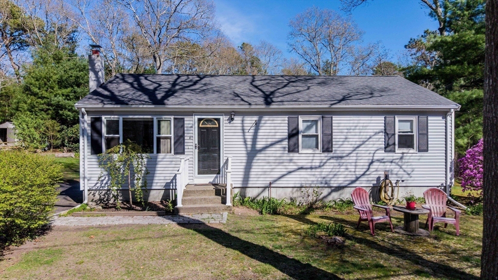 41 Standish Avenue