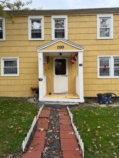 124 Hazen Rd Shirley MA 01464