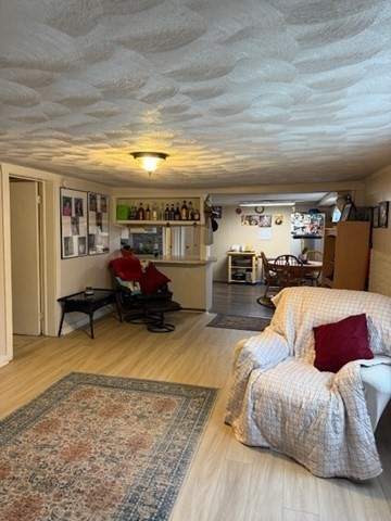 124 Hazen Rd