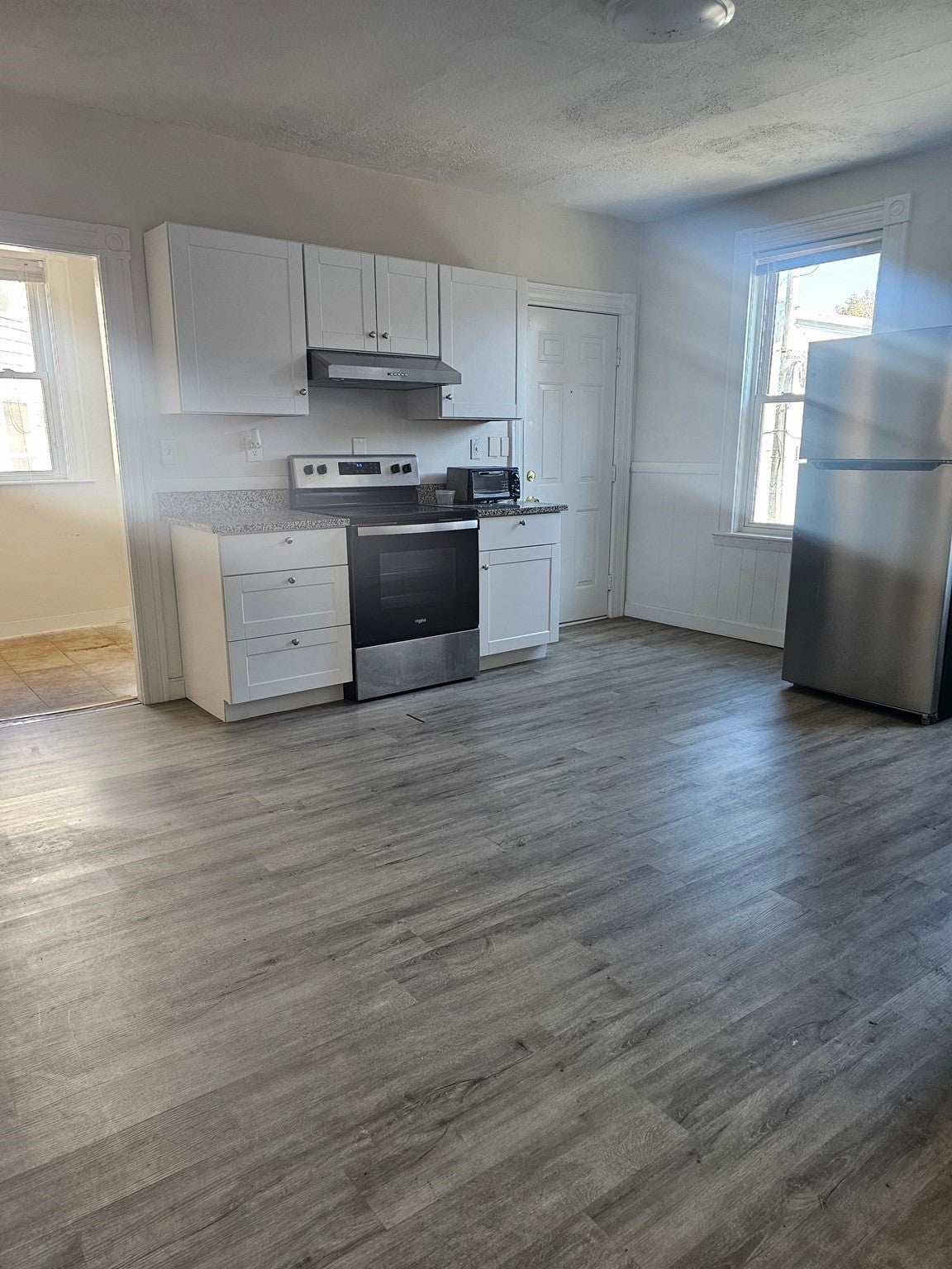 41 Mill Street #2, Beverly, MA, 41 Mill Street #2, Beverly, MA Photo #2