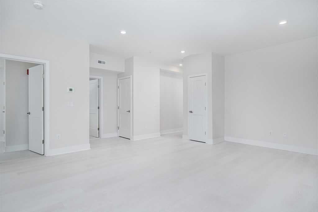 1540 N Shore Road #101, Revere, MA, 1540 N Shore Road #101, Revere, MA Photo #5