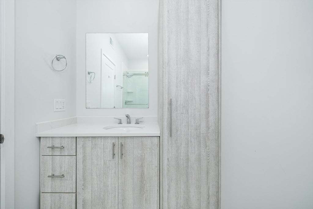 1540 N Shore Road #101, Revere, MA, 1540 N Shore Road #101, Revere, MA Photo #8