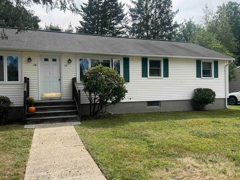 12 Saran Ave 12 Bedford MA 01730