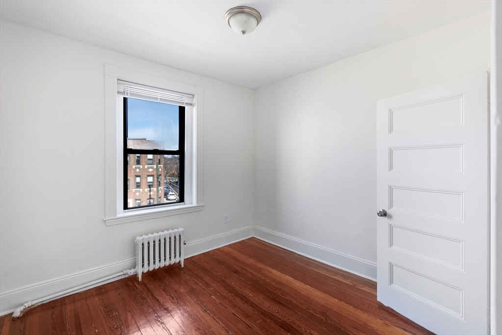 866 Huntington Ave 3