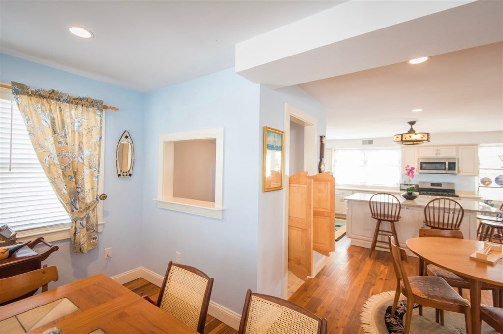 92 Marion Rd Upper Unit RD, Scituate, MA, 92 Marion Rd Upper Unit RD, Scituate, MA Photo #6
