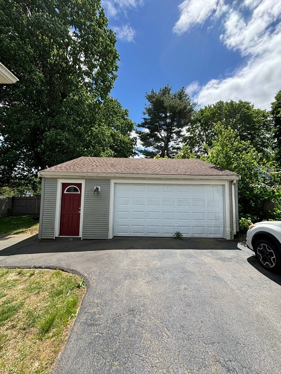 29 Bower Ave