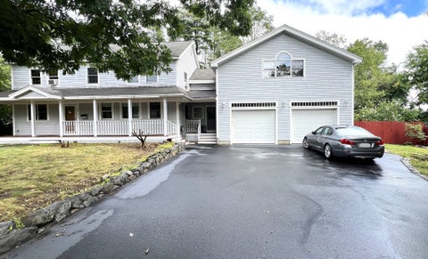 Photo of 5 Kinney Ave, Burlington, MA 01803 (MLS # 73594841)