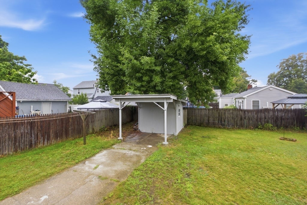 32 Sargon St, Springfield, MA, 32 Sargon St, Springfield, MA Photo #31
