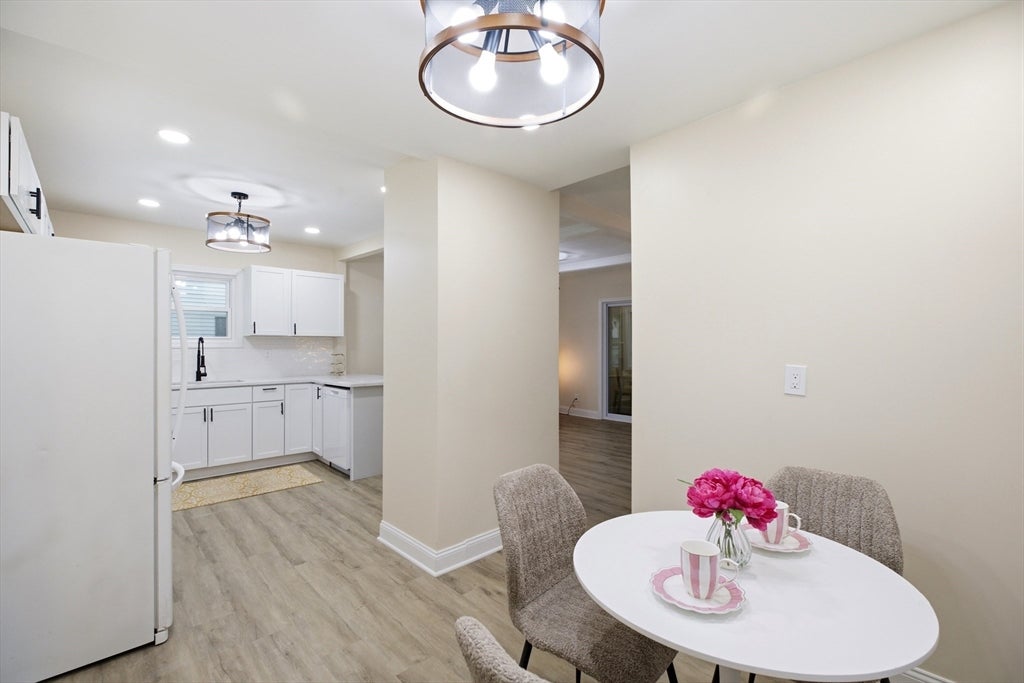 32 Sargon St, Springfield, MA, 32 Sargon St, Springfield, MA Photo #6