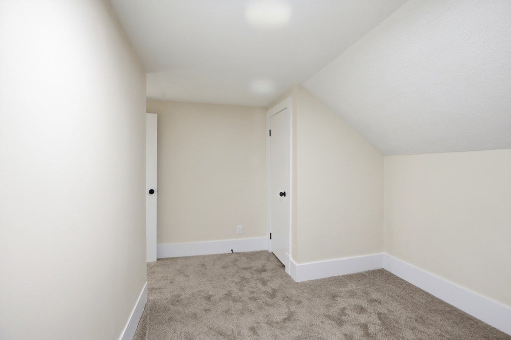 32 Sargon St, Springfield, MA, 32 Sargon St, Springfield, MA Photo #21