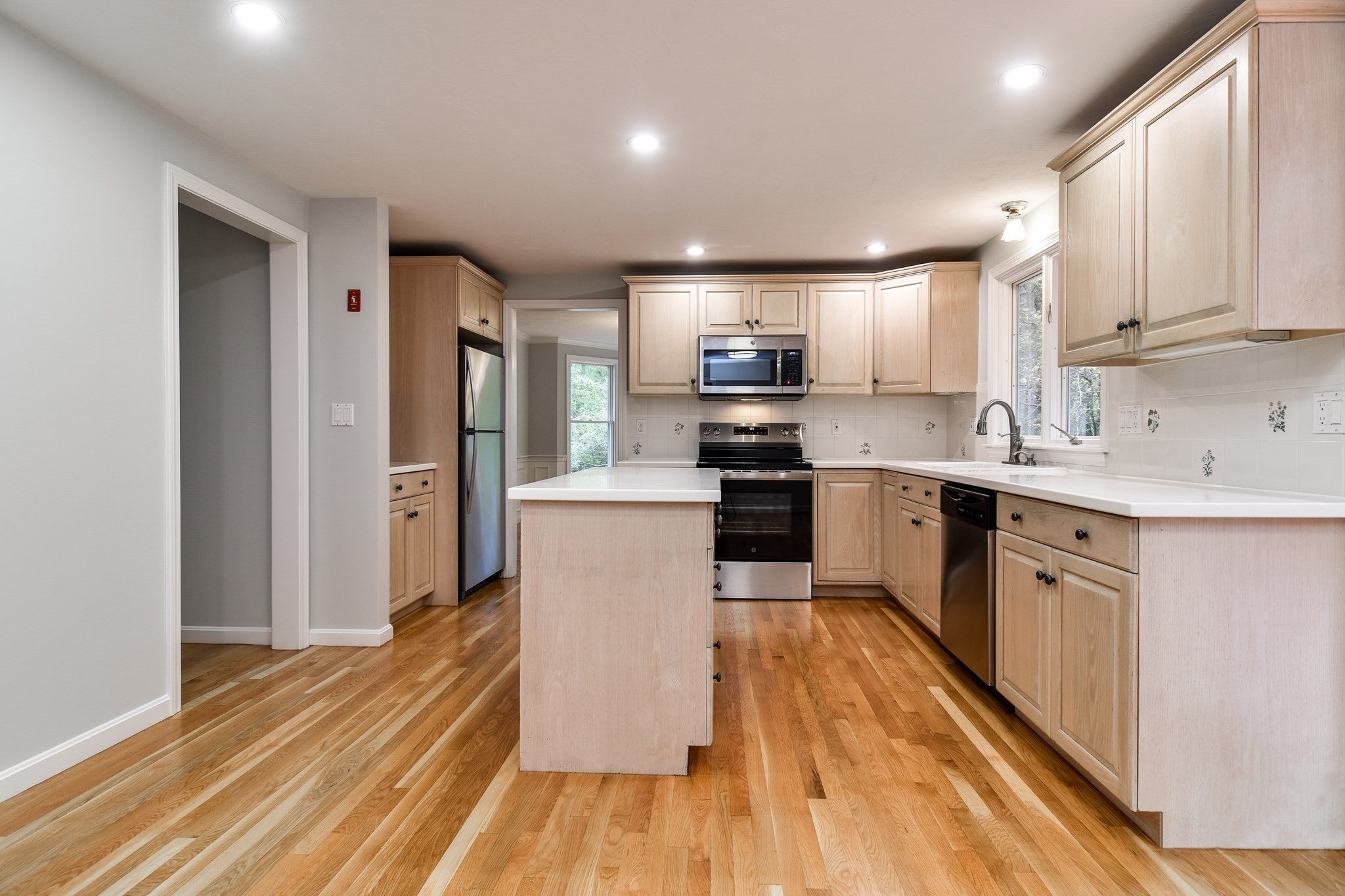 81 Tisdale Drive, Dover, MA, 81 Tisdale Drive, Dover, MA Photo #7