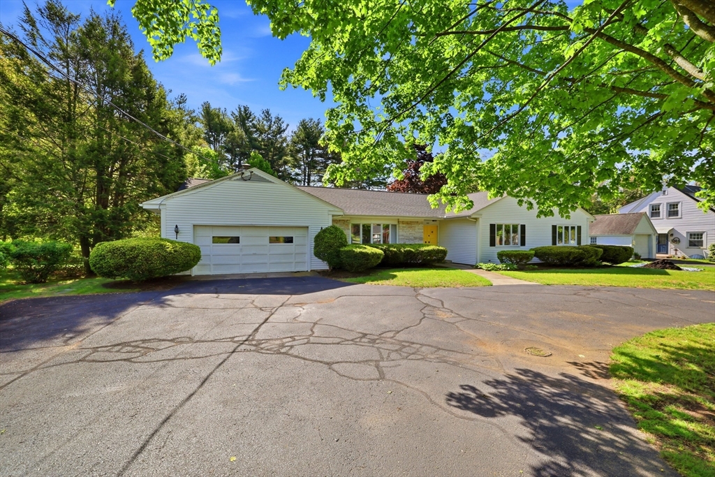 1303 Plumtree Rd