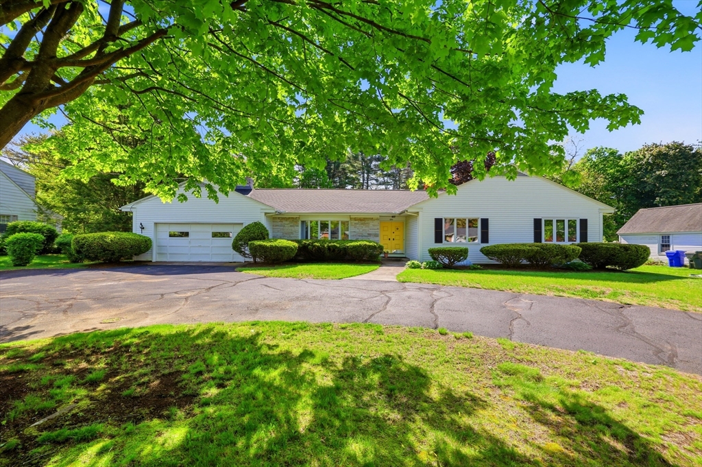 1303 Plumtree Rd