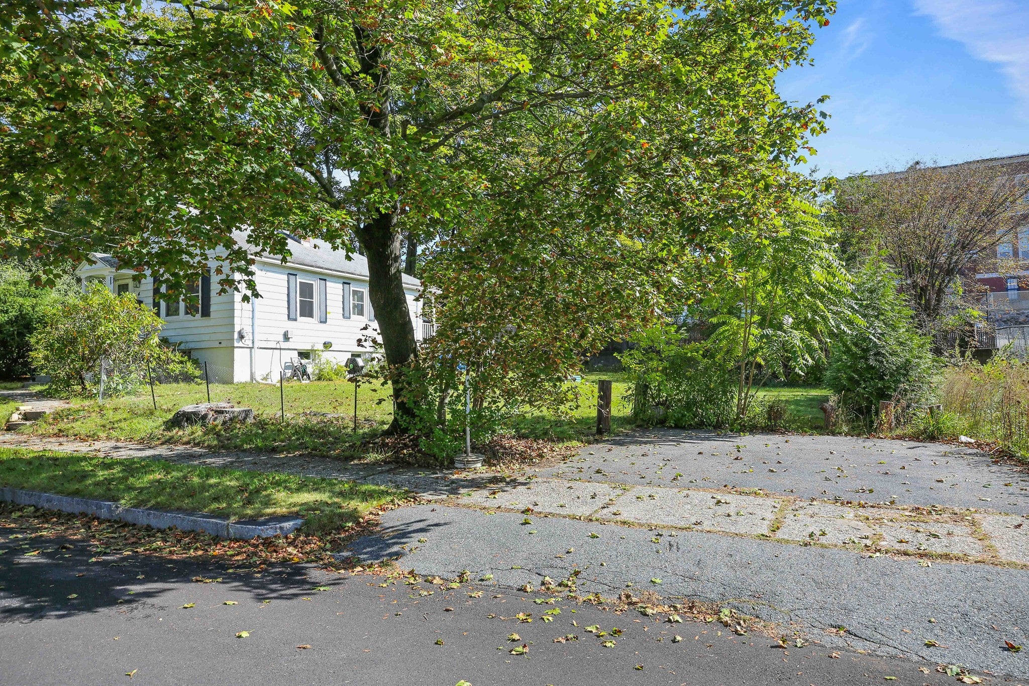 4 Pomona Rd, Worcester, MA Photo #5