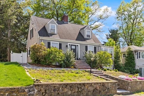 29 Villa St Waltham MA 02453