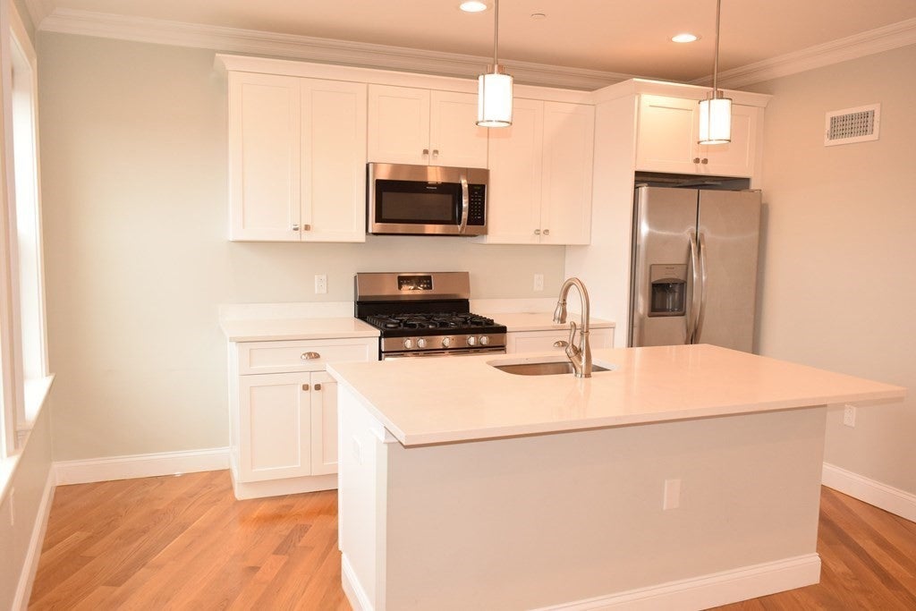 1664 Dorchester Ave #3, Boston, MA Photo #2