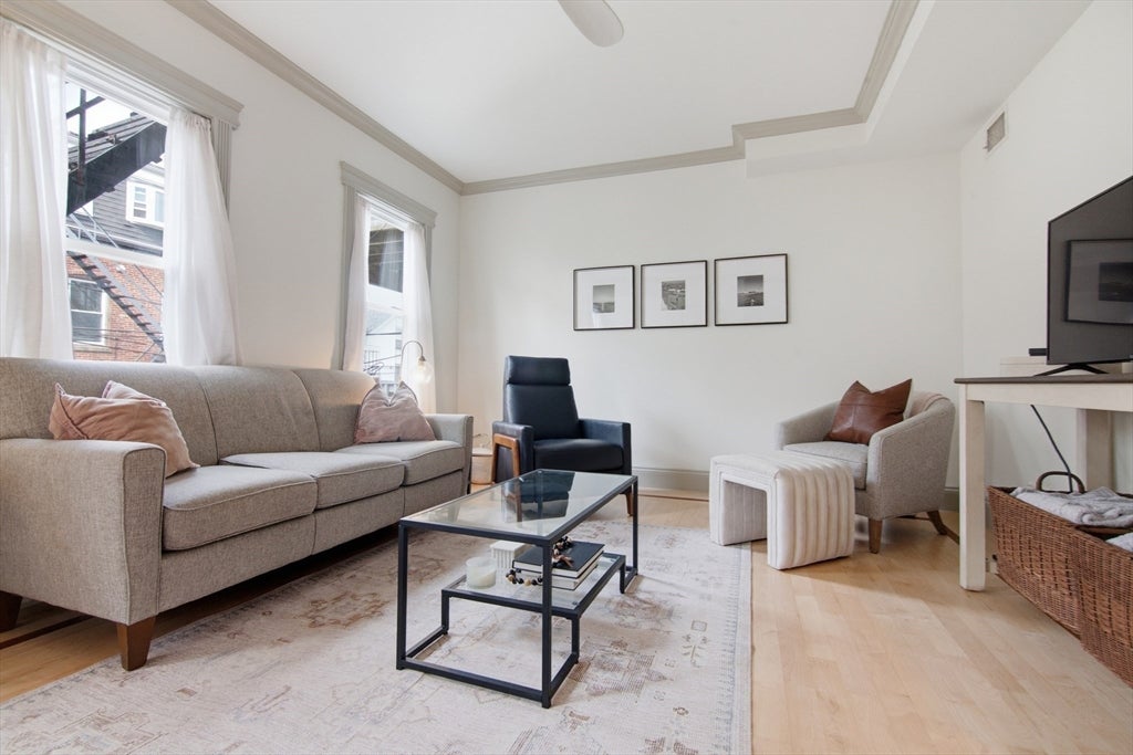 255 Gold St #2, Boston, MA, 255 Gold St #2, Boston, MA Photo #8