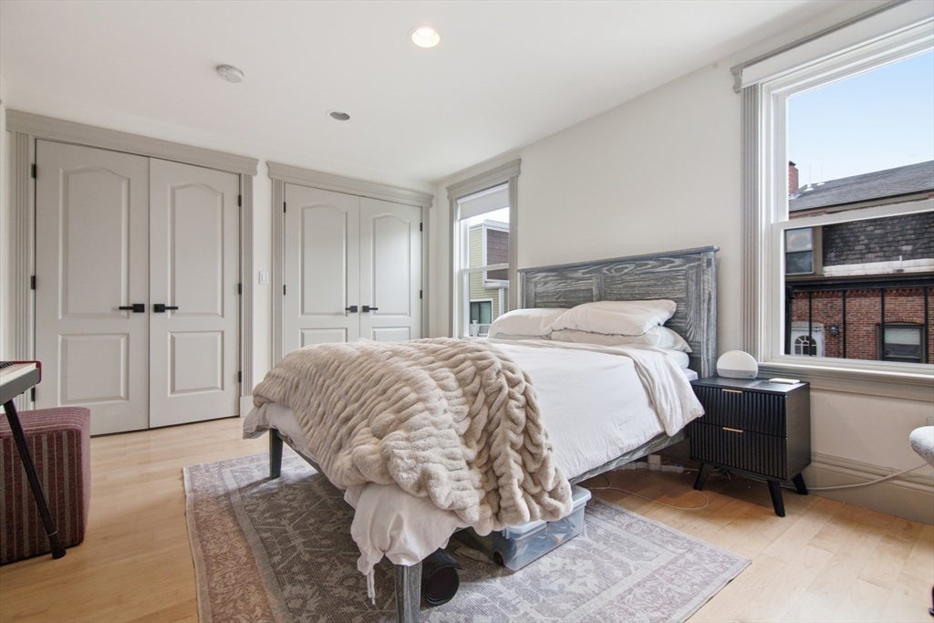 255 Gold St #2, Boston, MA, 255 Gold St #2, Boston, MA Photo #11