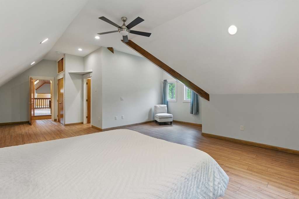 East Longmeadow, Massachusetts 01028, United States, 4 Bedrooms Bedrooms, ,5 BathroomsBathrooms,Residential,Pending,136496