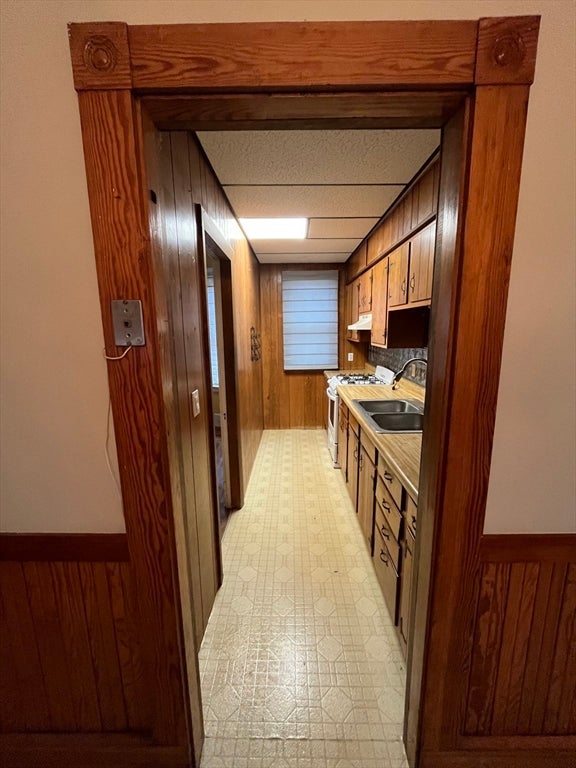 82 Salem Street #2, Lawrence, MA, 82 Salem Street #2, Lawrence, MA Photo #3