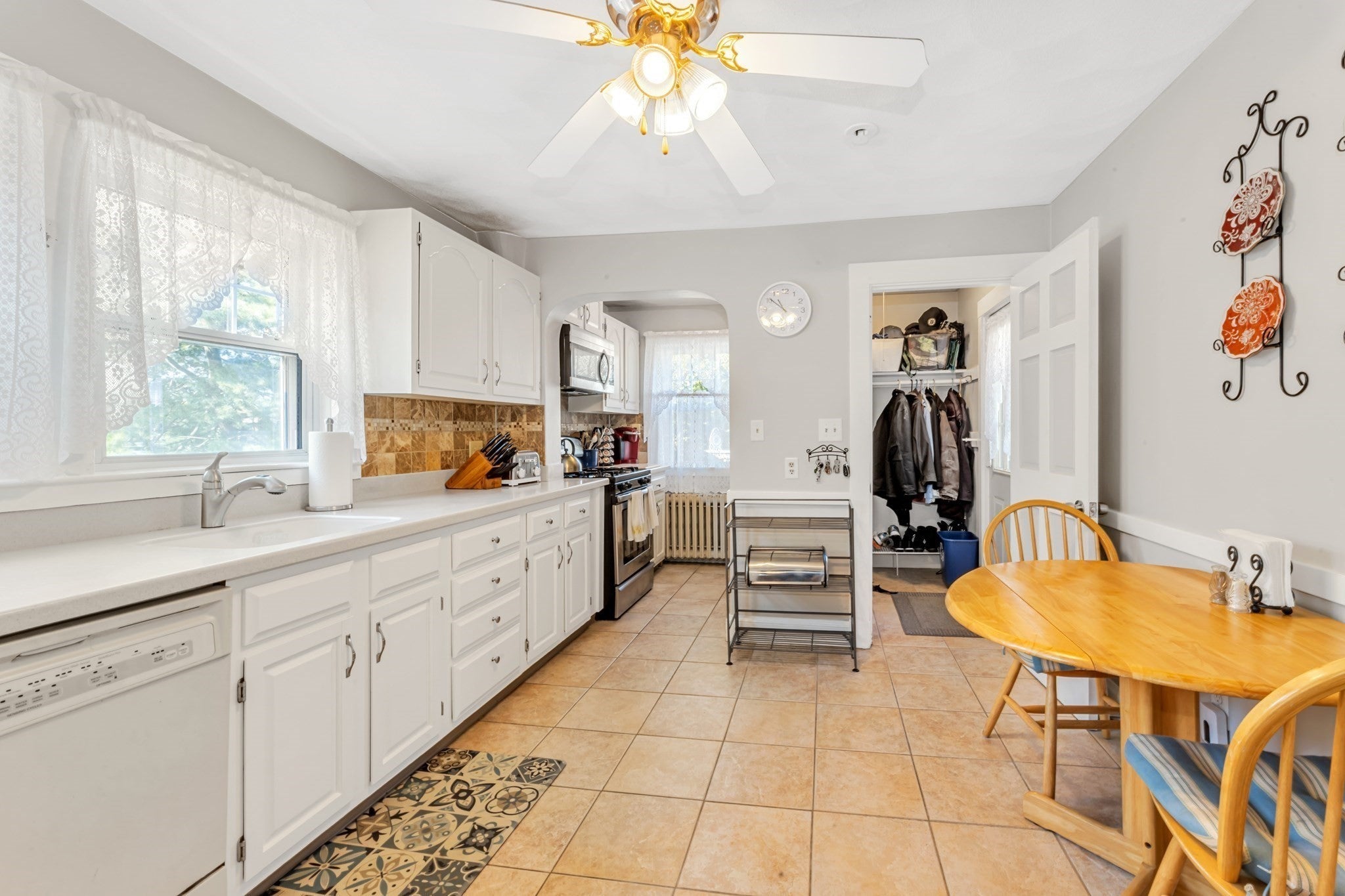 45 Hemlock Rd, Boston, MA, 45 Hemlock Rd, Boston, MA Photo #10