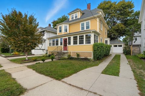 27 Johnson Ave Medford MA 02155