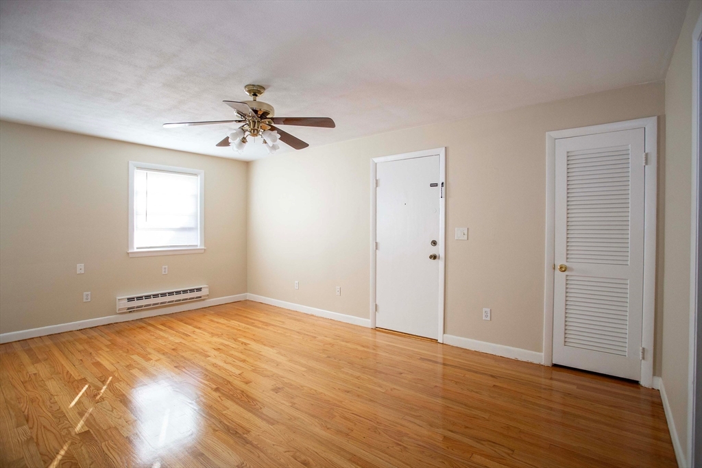 16 Austin Ct D