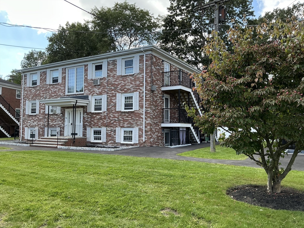 16 Austin Ct D