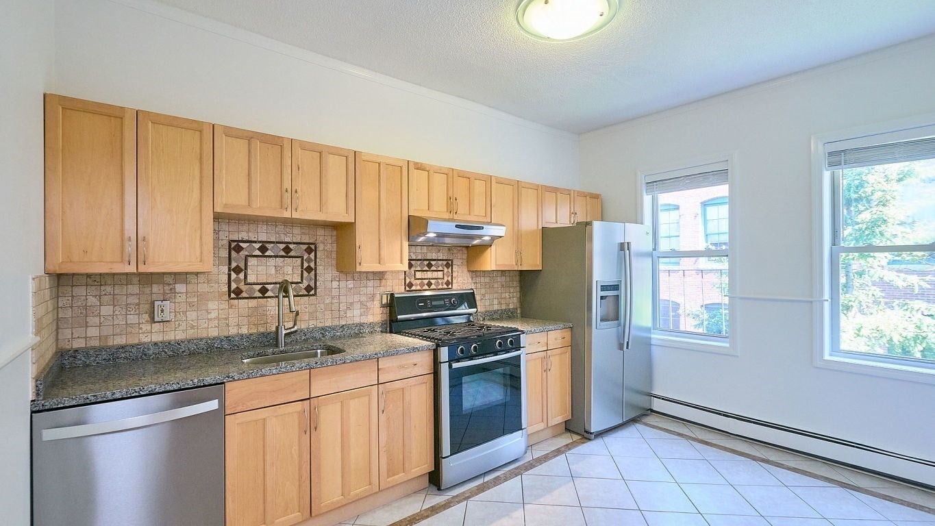 120 Union Park St #3, Boston, MA Photo #5