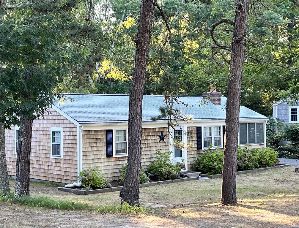 15 Alexander Dr