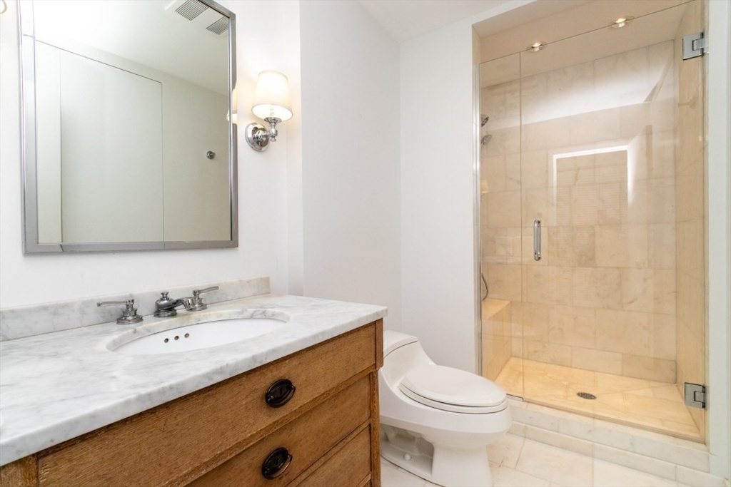 241 Perkins St #D204, Boston, MA Photo #17