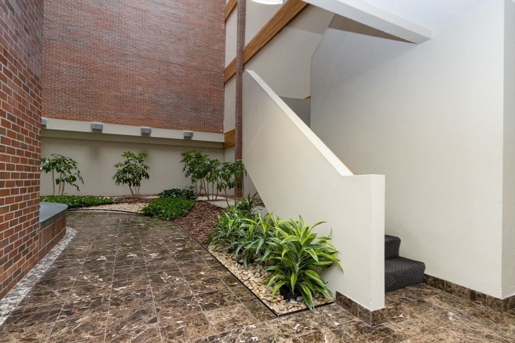 241 Perkins St #D204, Boston, MA Photo #6