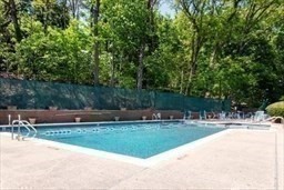 241 Perkins St #D204, Boston, MA Photo #25