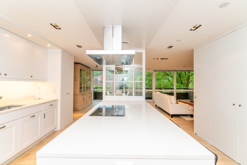 241 Perkins St #D204, Boston, MA Photo #13