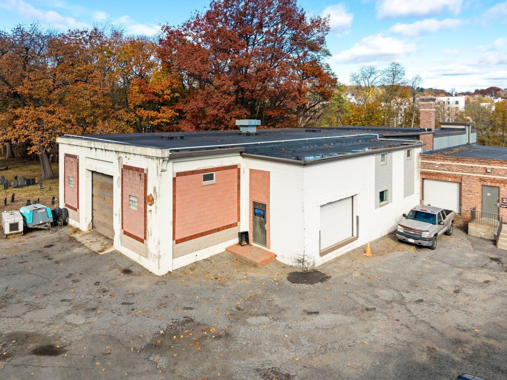 75 Walnut St.
