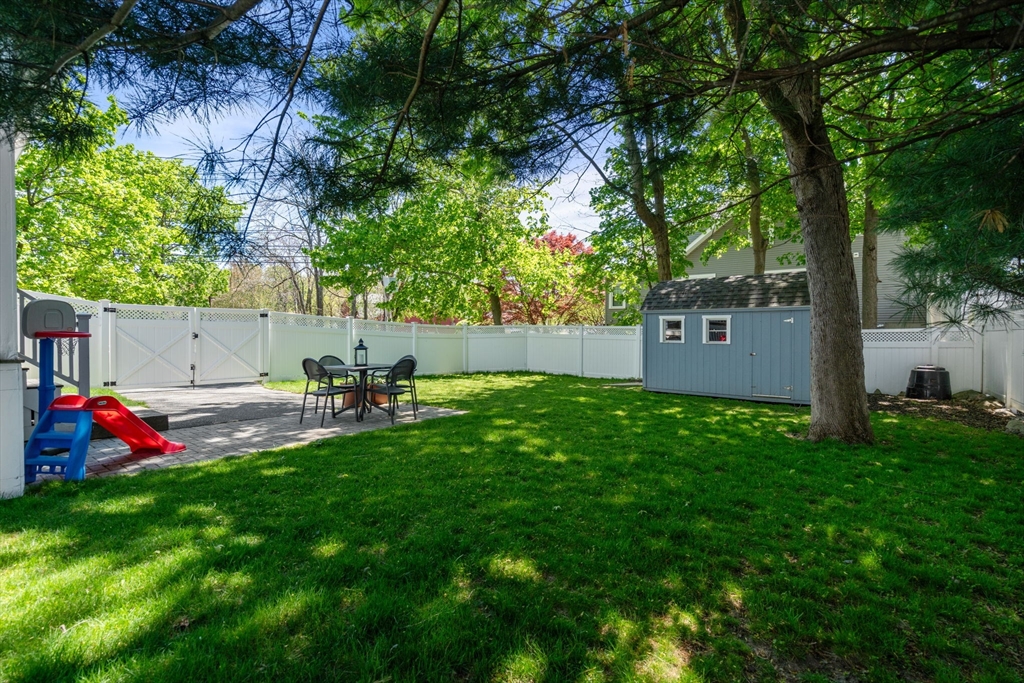 50 Stow St, Waltham, MA Photo #27