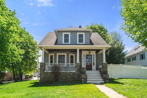 Photo of 50 Stow St, Waltham, MA 02453 (MLS # 73517632)