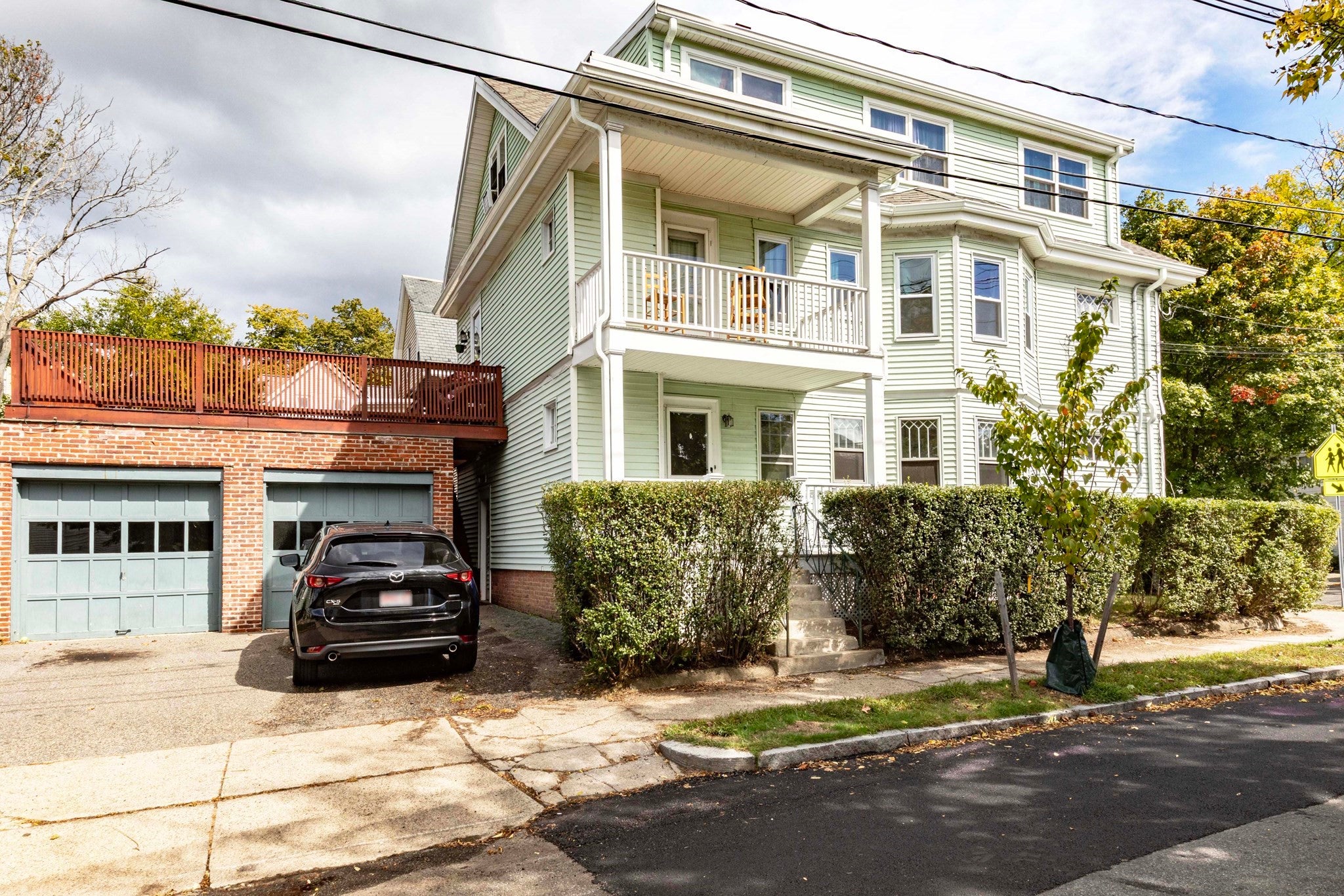 27-29 Lake Street