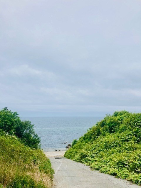 107 Shore Dr
