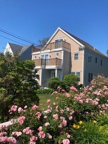 107 Shore Dr